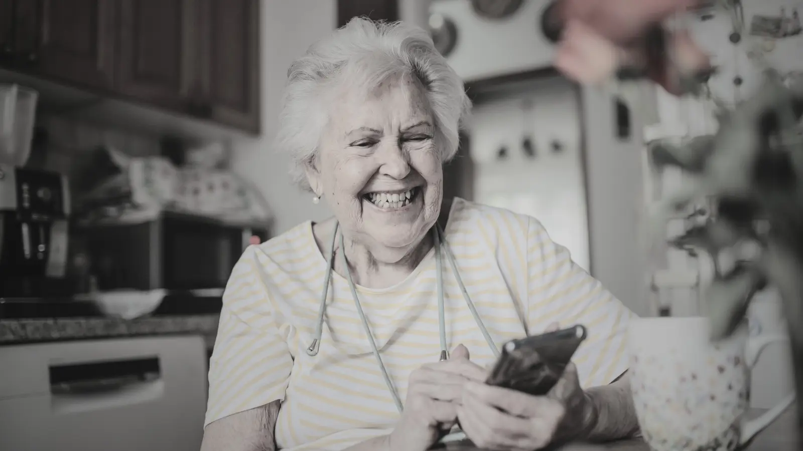 Amanda Gibson filming a cinematic story interview for The Storied Portrait in Louisiana